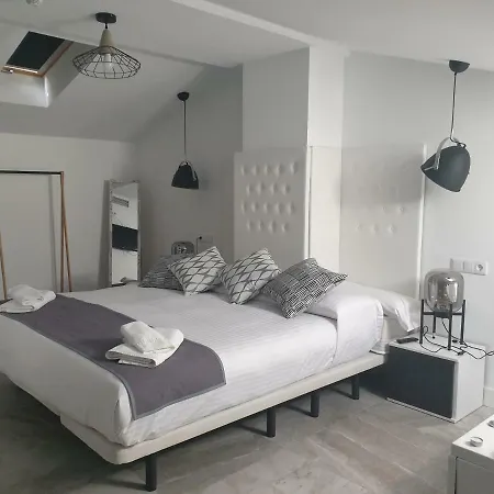 Apartamentos Hostal Cabanas Apartment Carboneras de Guadazaon